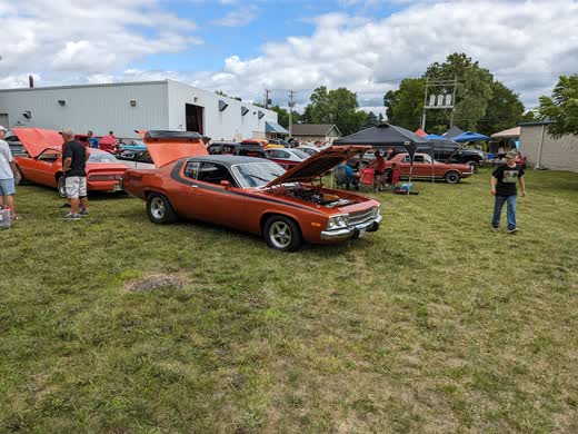 Honest Auto Repair Car Show 2023 photo 29