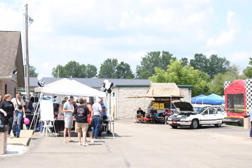 Honest Auto Repair Car Show 2024 photo 40